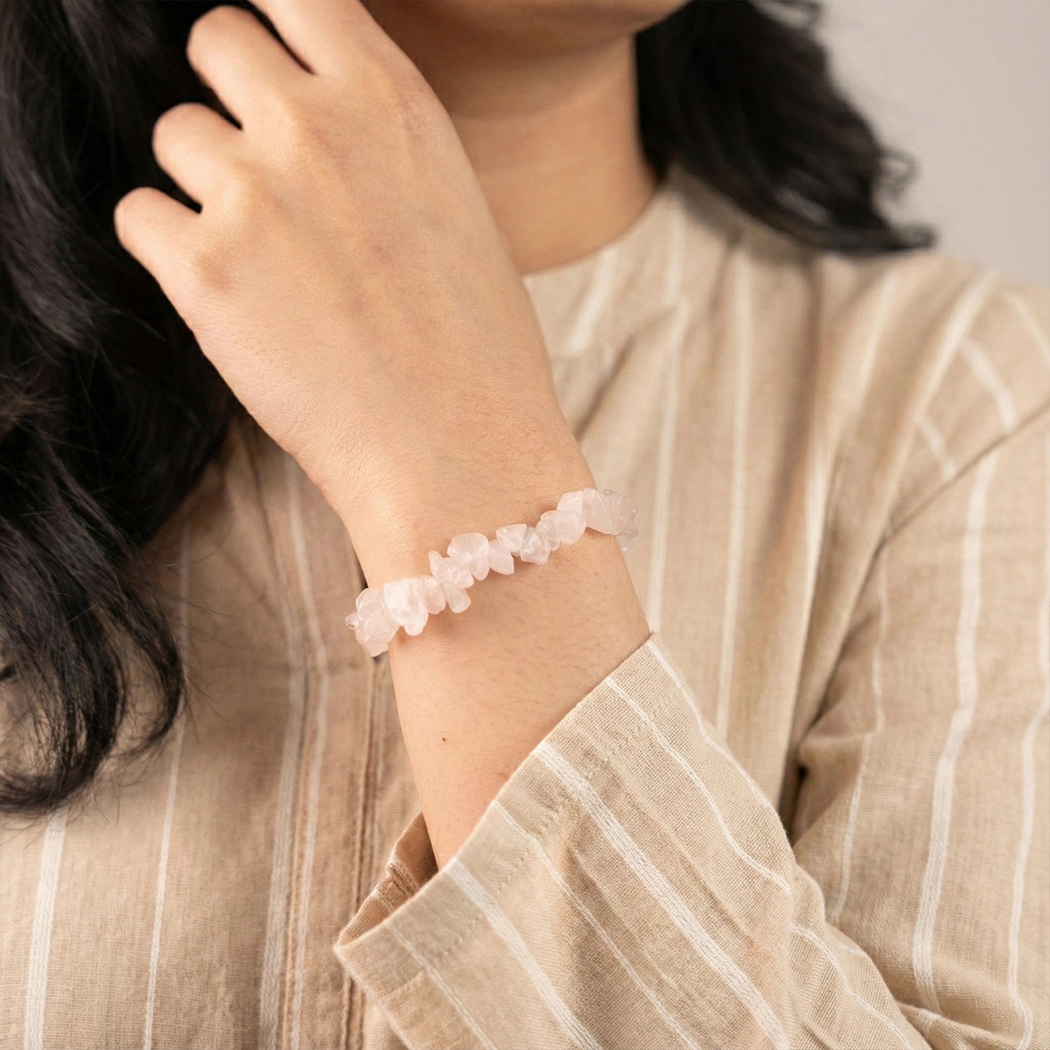 Rose Quartz Chips Bracelet Stretchable - Image 5